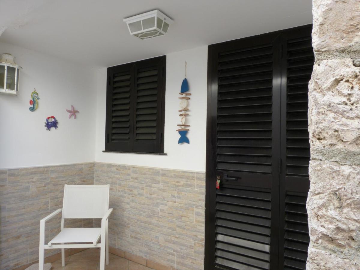 Casa Vacanze Vincenzo E Rosanna Castro  Екстер'єр фото